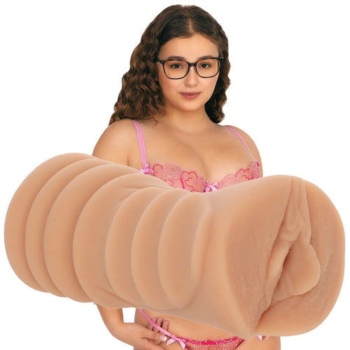 Leana Lovings ULTRASKYN Pocket Pussy